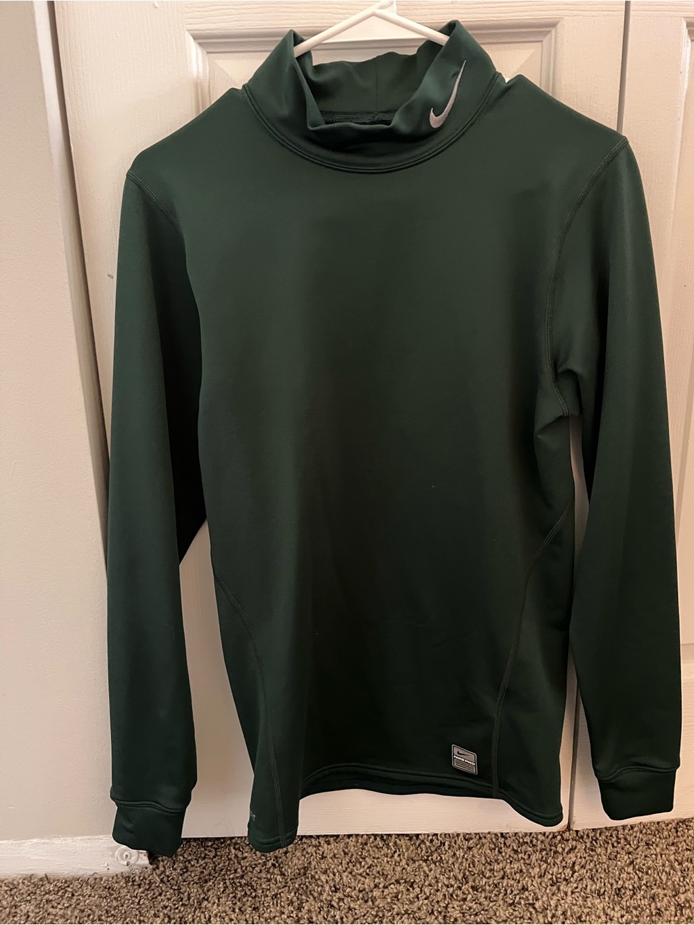 Nike Women’s Dark Green Long-Sleeve Dri-FIT Turtleneck